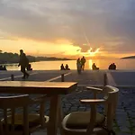Ayshe Hotel *